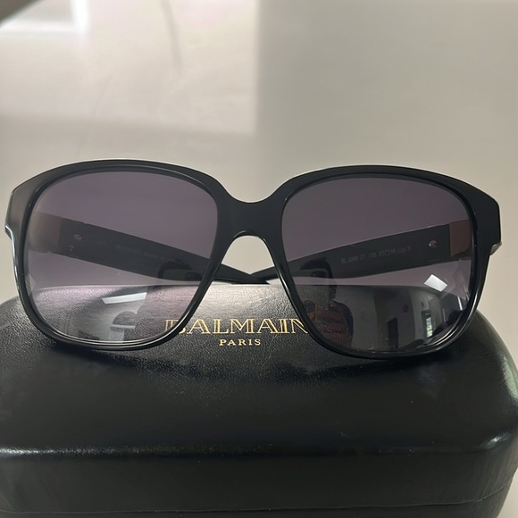 HP🎉 - Balmain Paris BL2045 sunglasses Cat3 - Picture 2 of 14